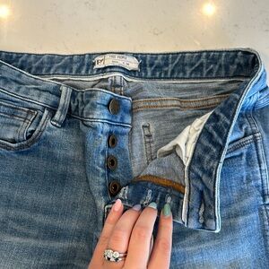 Free people size 28 jeans